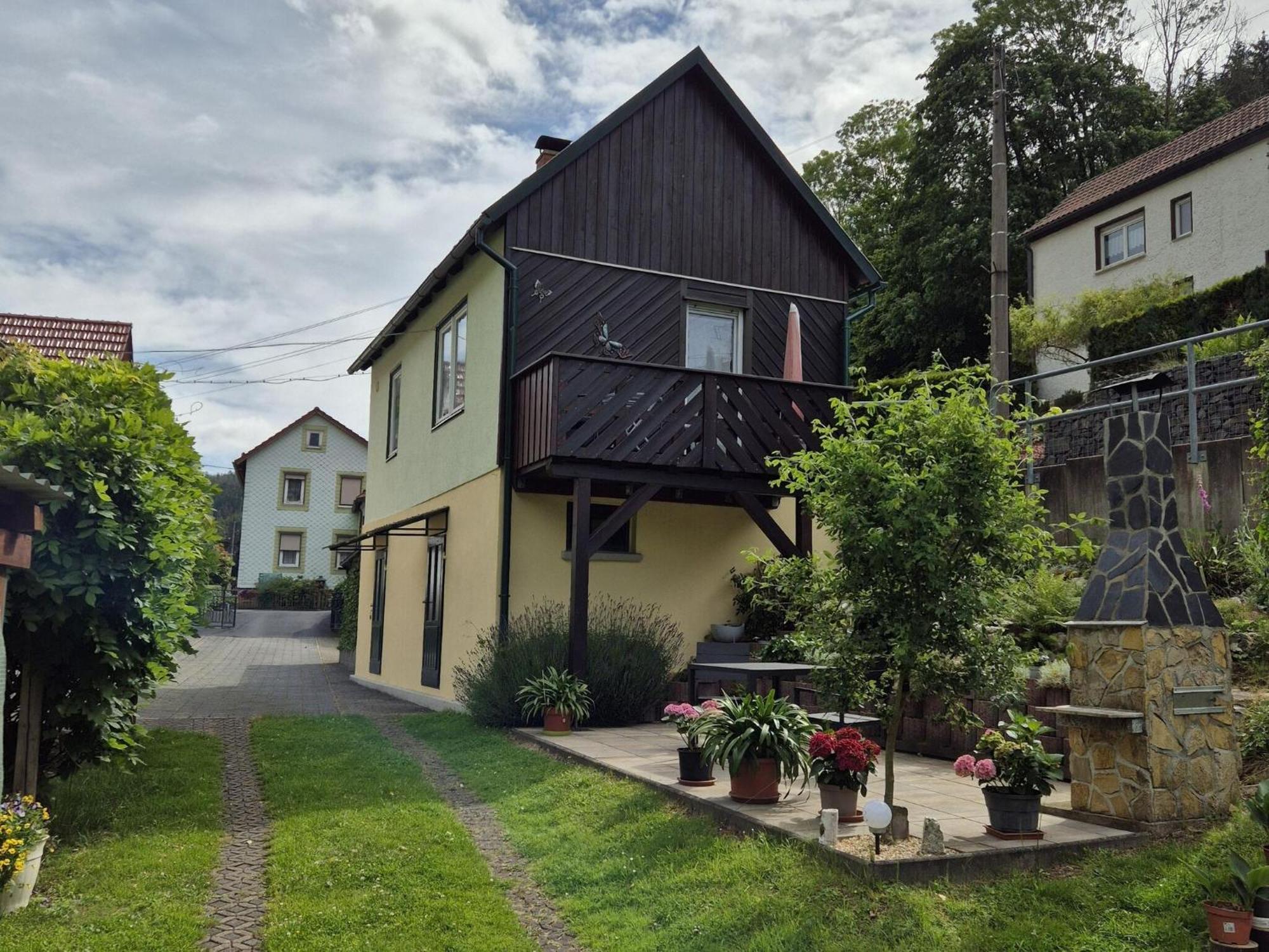 Holiday Home With Garden Langenbach  Zewnętrze zdjęcie